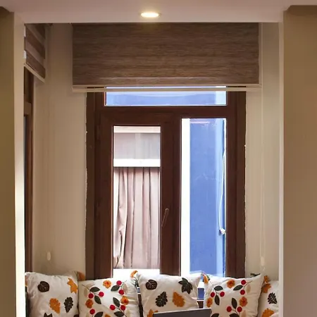 Perahomes Nº09 Apartahotel 3*