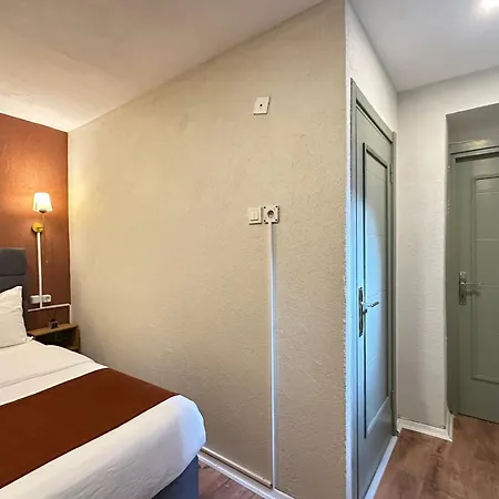 Perahomes Nº09 Aparthotel 3*