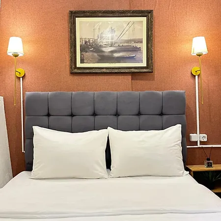 Perahomes Nº09 Aparthotel