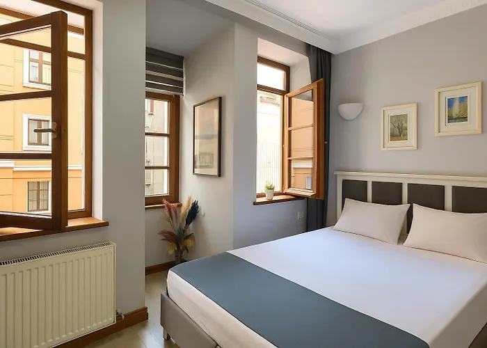 Aparthotel Perahomes 3*