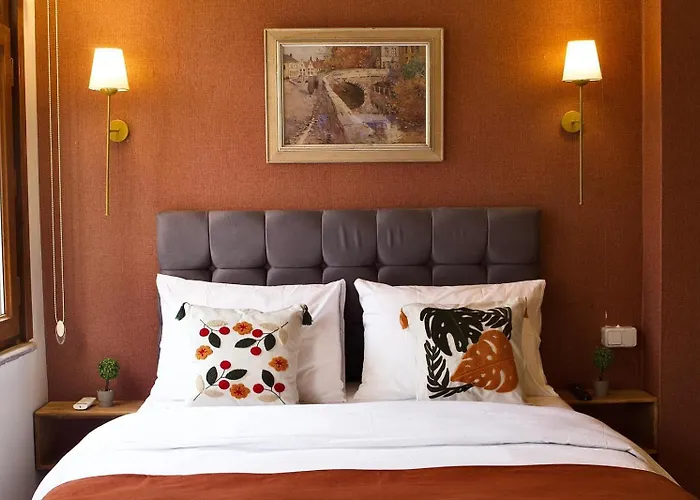 Perahomes Aparthotel 3*