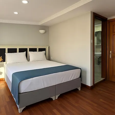 Apart-hotel Perahomes